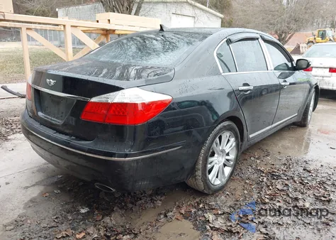 2010 Hyundai Genesis 4.6 from USA, damaged, VIN KMHGC4DF4AU072711